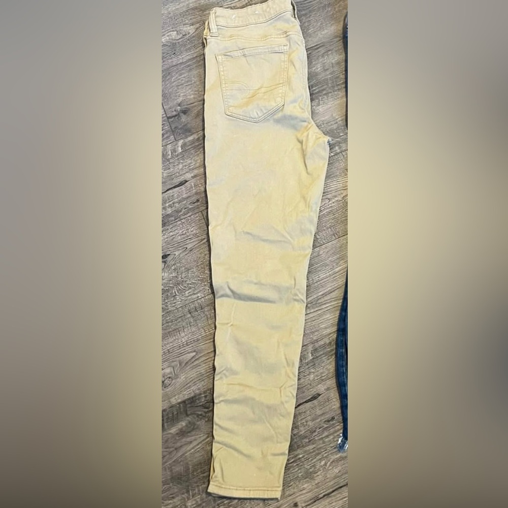 American Eagle Khaki Pants
